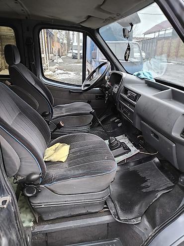 Ford Transit: 1995 г., 2.5 л, Механика, Дизель, Фургон — 6
