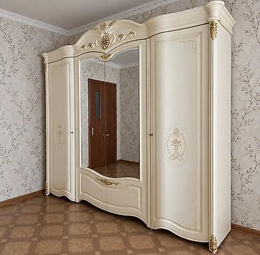 продажа кроватей с матрасом: Спальный гарнитур в классическом стиле, цвет айвори с золочёным — 1