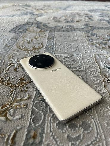Realme GT5 Pro, Б/у, 256 ГБ, цвет - Бежевый, 2 SIM at lalafo.kg Realme GT5 Pro, Б/у, 256 ГБ, цвет - Бежевый, 2 SIM