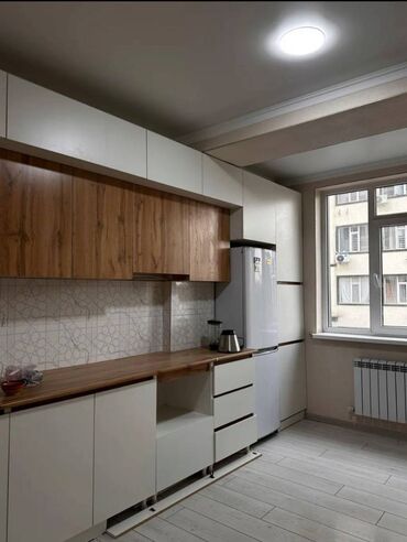 снять квартиру в частном секторе: 3 комнаты, 100 м², Элитка, 3 этаж, Евроремонт