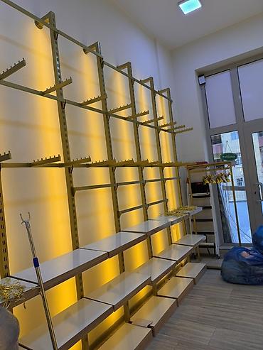 Оборудование для магазинов: Butik üçün divar vitrin sistemləri və asqı dəstləri - Modul tipli — 5