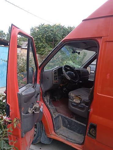 бортовой 2008: ОБМЕН на СКОТ тоже можно Ford Transit, 2.4 объем год выпуска 2000 — 2