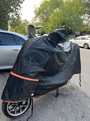 скутер дождевик: Чехол на скутер 
500сом 
Макси/самурай/танк — 5
