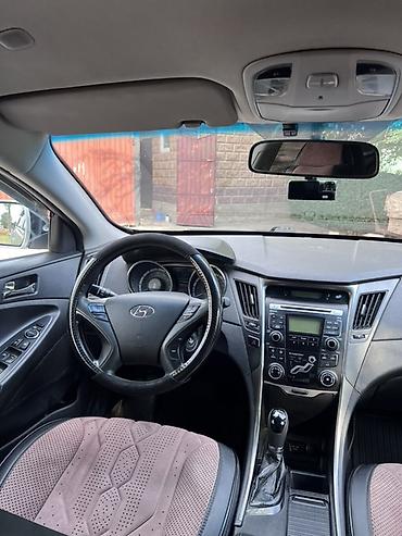sonata nurais: Hyundai Sonata: 2011 г., 2 л, Автомат, Газ, Седан — 5