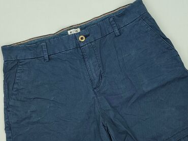 klapki do masazu stop: Mustang, Shorts for men, size S