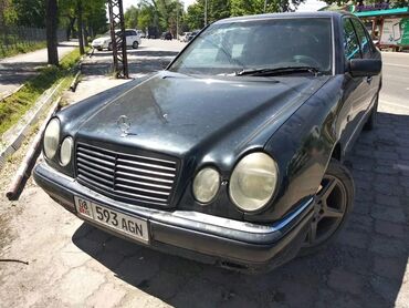 лупари: Mercedes-Benz 230: 1996 г., 3.2 л, Автомат, Бензин, Седан