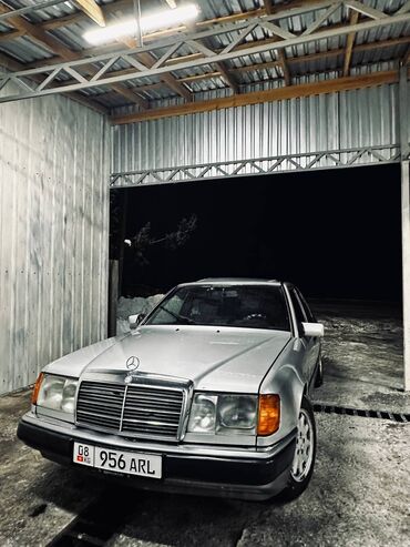 Mercedes-Benz: Mercedes-Benz : 1992 г., 2 л, Механика, Газ, Седан