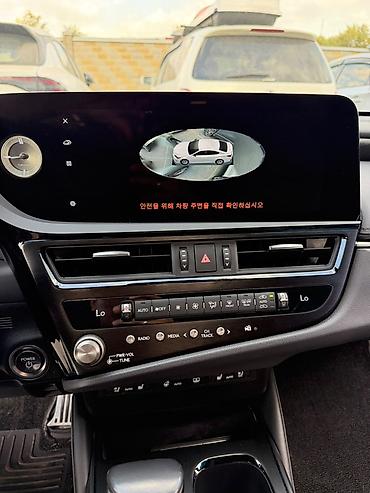 Lexus: Lexus ES: 2023 г., 2.5 л, Автомат, Гибрид, Седан — 13