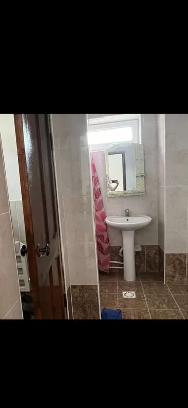 дом гес 3: 55 м², 3 комнаты, Парковка, Забор, огорожен