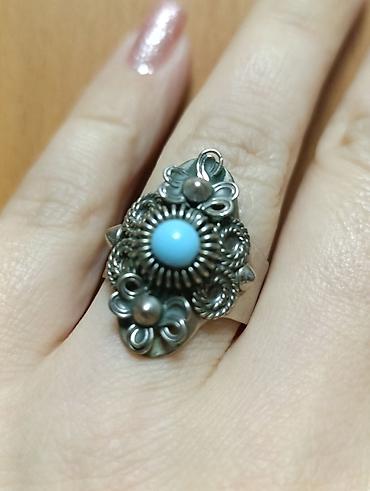 Броши: Продается 1. кольцо мельхиор со вставкой бирюза размер 17СССР 2 — 19