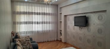 Uzunmüddətli kirayə mənzillər: ​📢 TƏCİLİ KİRAYƏ VERİLİR! – ŞƏHƏRİN TAM MƏRKƏZİNDƏ, DƏNİZ MƏNZƏRƏLİ! — 22