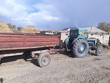 djone deere: Т 40 сатылат прицеби менен абалы жакшы 
Кочкордо Чекилдек айылында — 2