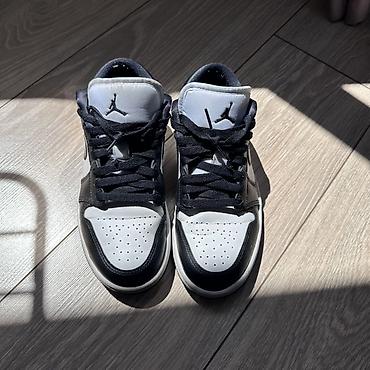 low: Кроссовки, 37.5, 37, Air Jordan, Б/у, Самовывоз — 1