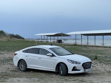соната рассрочка: Hyundai Sonata: 2017 г., 2 л, Типтроник, Газ, Седан