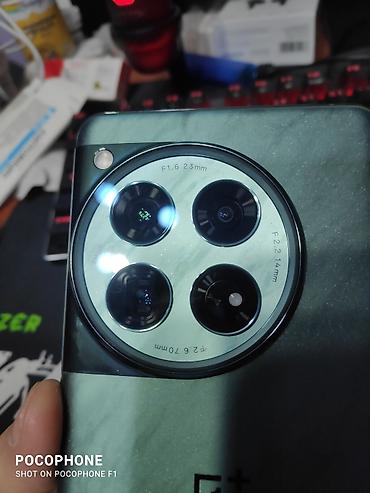 OnePlus: OnePlus 12, Б/у, 512 ГБ, цвет - Зеленый, 2 SIM — 2