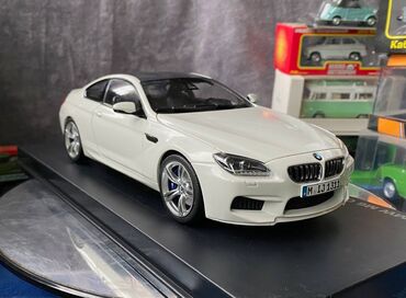 Avtomobil modelləri: Коллекционная модель BMW M6 F13M Coupe Alpine White 2012 Dealer — 10