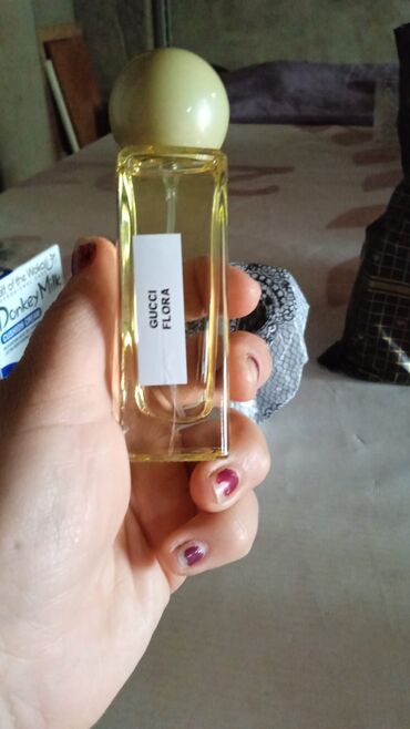 Ətriyyat: Müxtəlif brendlərdən olan ətirlər təklif olunur. Kolleksiyaya Dior — 2