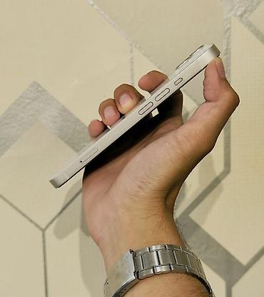Apple iPhone: IPhone 13, 128 GB, Ağ, Zəmanət, Simsiz şarj, Face ID — 3