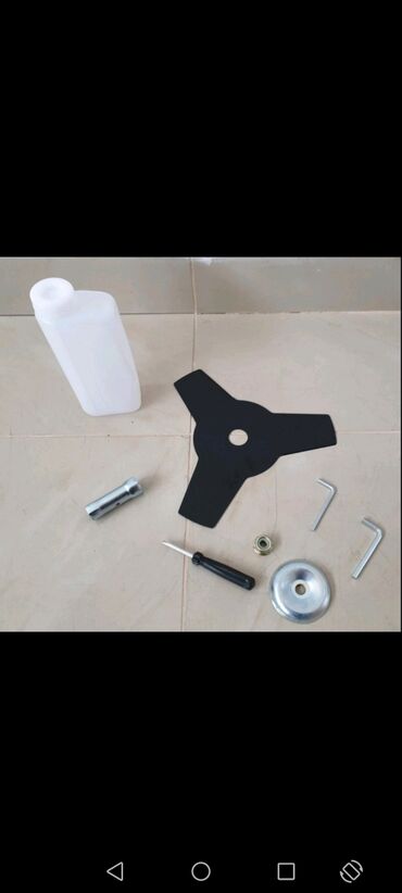 Kosilice i trimeri: Prodajem nov i kvalitetan Lesnik benzinski trimer za košenje trave — 7