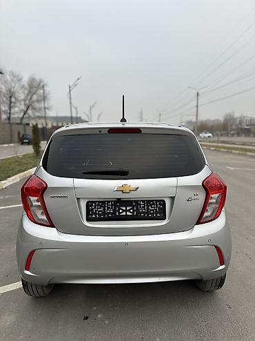 Chevrolet: Chevrolet Spark: 2017 г., 1 л, Автомат, Бензин, Хэтчбэк — 10
