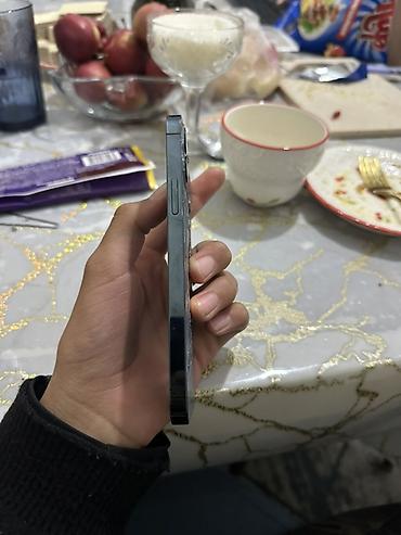 iphone 17 pro бу: Продаю 12 про срочно акб 100 память 128 менялись детали реальным — 5