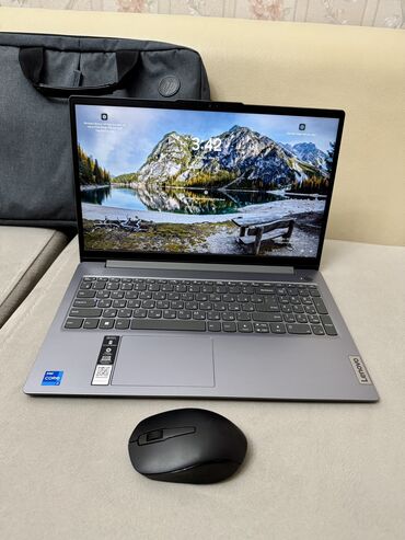 lenovo notebook: İşlənmiş Lenovo IdeaPad, 15.6 ", Intel Core i7, 1 TB