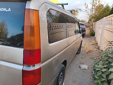 бампер на степвагон: Honda Stepwgn: 2001 г., 2 л, Автомат, Бензин, Минивэн — 6
