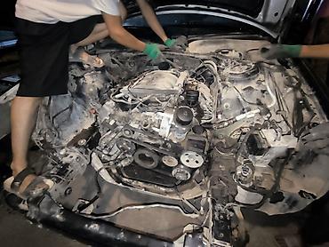 Бензиновый мотор Mercedes-Benz 3.2 л, Б/у at lalafo.kg Бензиновый мотор Mercedes-Benz 3.2 л, Б/у