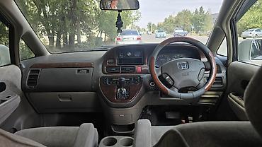 210 белый: Honda Odyssey: 2000 г., 2.3 л, Автомат, Бензин, Минивэн — 5
