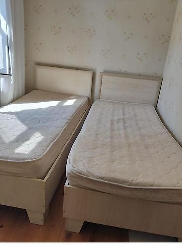 2 eded kravat Matras daxil. 220 AZN satılır birlikde. ayrı ayrı 110 lalafo.az -da 2 eded kravat Matras daxil. 220 AZN satılır birlikde. ayrı ayrı 110