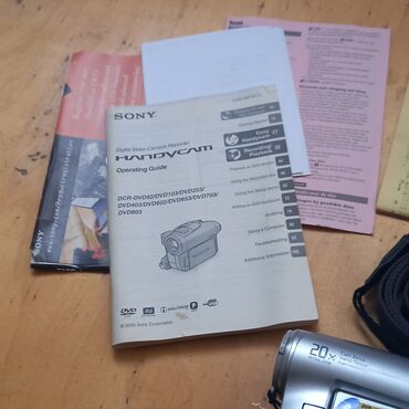 Videokameralar: SONY DVD video çəkən kamera. - Təzədir demək olar. - Az işlənib. - — 4