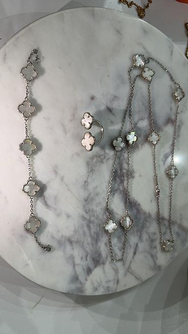 ice watch: Van Cleef and Arpels set. Ogrlica veoma dugacka, moze se obmotati dva — 1