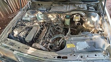 Audi: Audi 100: 1983 г., 2.3 л, Кол менен иштөөчү, Бензин, Седан — 8