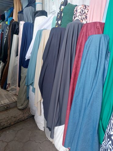 пошив костюмов: Ткани для шитья — большой выбор расцветок и фактур. - Однотонные