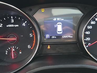 14: Kia Carnival: 2019 г., 2.2 л, Автомат, Дизель, Минивэн — 9