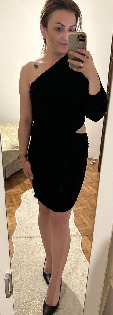 lepršave haljine za punije: M (EU 38), color - Black