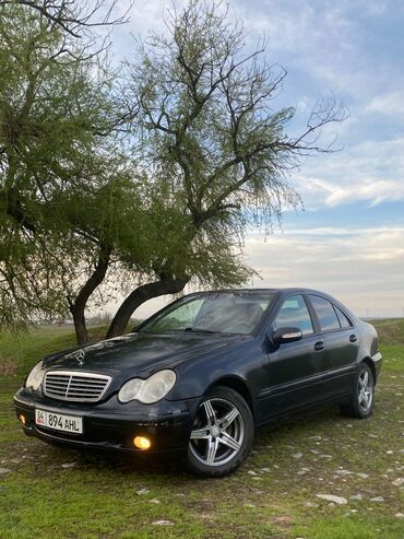 машины расрочка: Mercedes-Benz C-Class: 2002 г., 2 л, Механика, Бензин