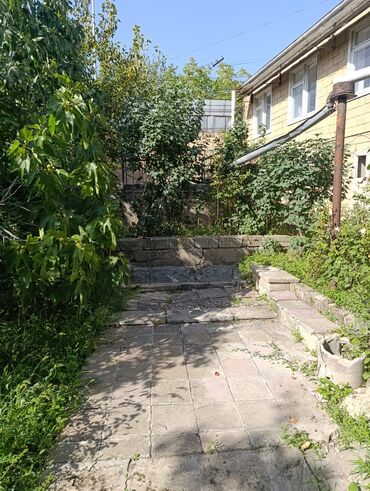 Həyət evləri və villaların satışı: 7 otaqlı, 1 kv. m, Kredit yoxdur, Orta təmir — 24