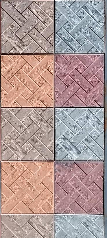 Тротуарная плитка: Тротуарная плитка 

- Формат: квадрат 30×30 см
серая 500
цветная 550 — 13