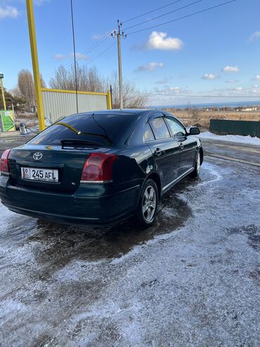 Toyota: Toyota Avensis: 2003 г., 1.8 л, Механика, Газ, Хэтчбэк