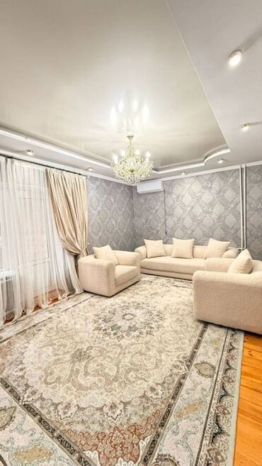 Долгосрочная аренда квартир: 3 комнаты, 93 м², Индивидуалка, 1 этаж, Евроремонт