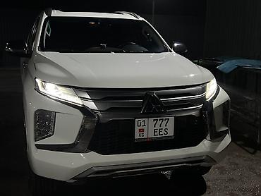 белый салон: Mitsubishi Montero Sport: 2023 г., 3 л, Автомат, Газ, Внедорожник — 2