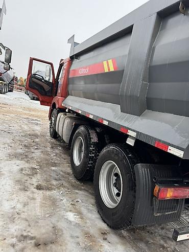 Другой строительный транспорт: Самосвал FAW (китайский бренд), колесная формула красная кабина — 9