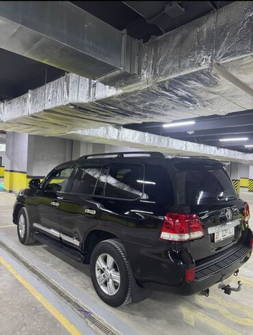 Toyota: Toyota Land Cruiser: 2010 г., 4.7 л, Автомат, Бензин, Внедорожник at lalafo.kg — 14 Toyota: Toyota Land Cruiser: 2010 г., 4.7 л, Автомат, Бензин, Внедорожник — 14