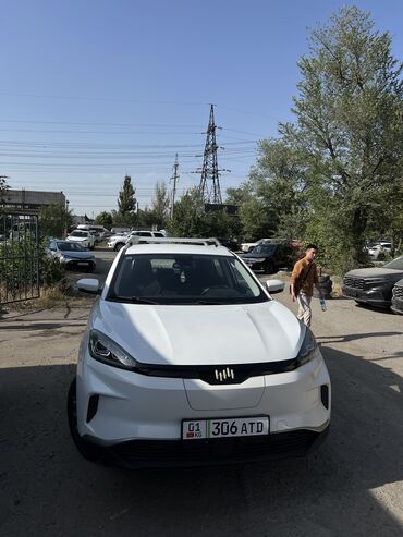 купить бу электромобиль из китая: Продается срочно Машина BYD Олд мастер растаможена оформлена Пробег