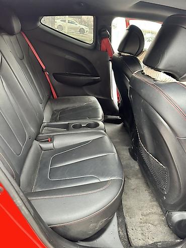 Hyundai: Hyundai Veloster: 2018 г., 1.6 л, Бензин, Хэтчбэк — 10