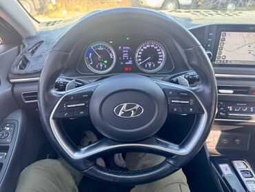 Hyundai: Hyundai Sonata: 2019 г., 2 л, Автомат, Гибрид, Седан — 27