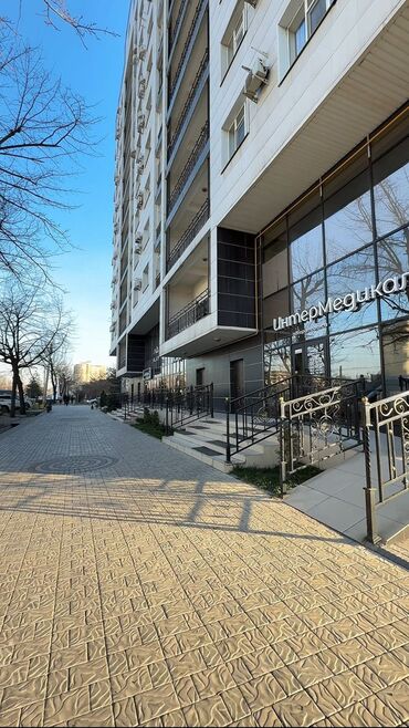 Офисы: Продаю Офис 250 м², С ремонтом, Без мебели, Многоэтажное здание, 2 этаж — 5