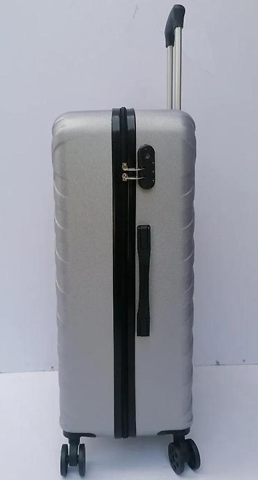 Putni koferi i torbe: Tvrdi kofer za putovanje – srebrni - Materijal: izdržljiva — 10