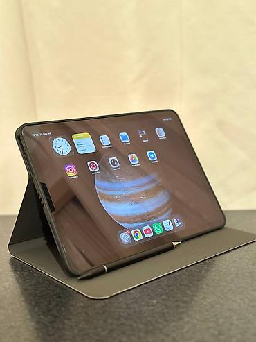 mini ipad: İşlənmiş Apple iPad Air 5 (2022), 11", 64 GB, Ünvandan götürmə — 2